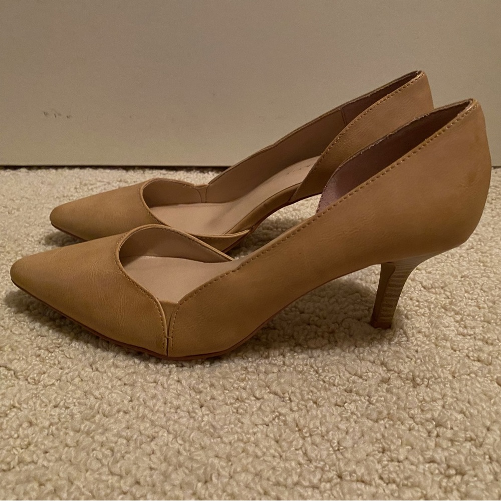 Kelly & Katie Tan 2.75” heel